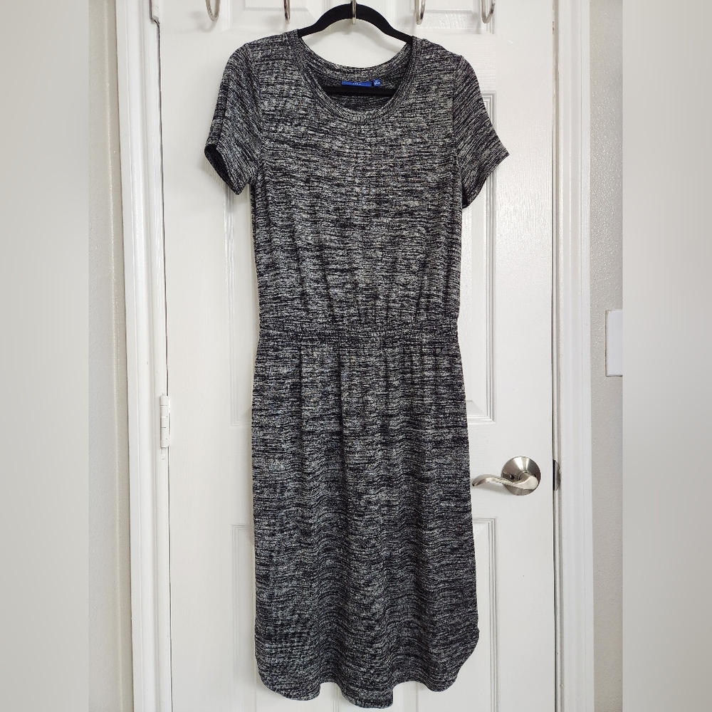 Apt. 9 charcoal gray heathered knit dress Size: M